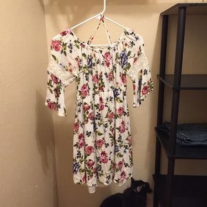 Floral maternity dress